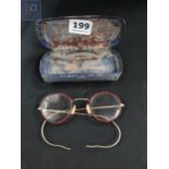 PAIR OF VINTAGE SPECTACLES IN ORIGINAL CASE