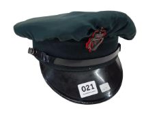ROYAL ULSTER CONSTABULARY PEAKED CAP WITH RAIN COVER