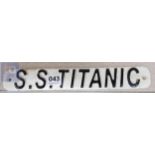 CAST IORN S.S.TITANIC WALL PLAQUE