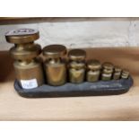 GOOD SET OF BRASS WEIGHTS 1LB-1/4OZ