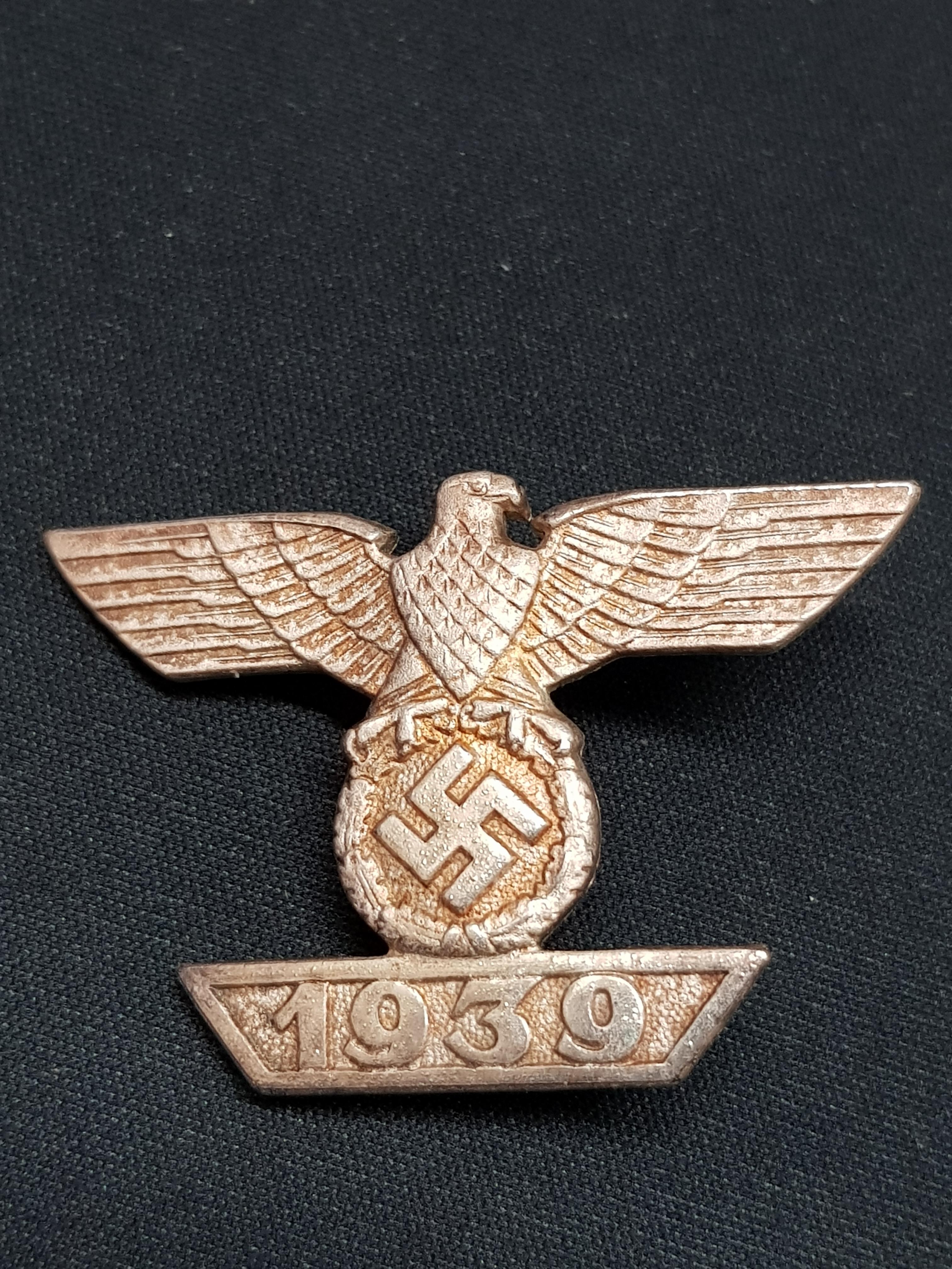 THIRD REICH CASED IRON CROSS 1ST CLASS CLASP WITH PIN - Image 2 of 6