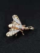 9 CARAT GOLD BEE BROOCH/DROP WITH DIAMONDS AND RUBIES 4.9G