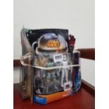 10 STAR WARS FIGURES IN BLISTER PACKS