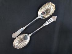 PAIR OF SILVER SHELL SERVING SPOONS (TESTS TO ) 164.6G
