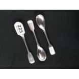 3 ANTIQUE IRISH SILVER EGG SPOONS 21G