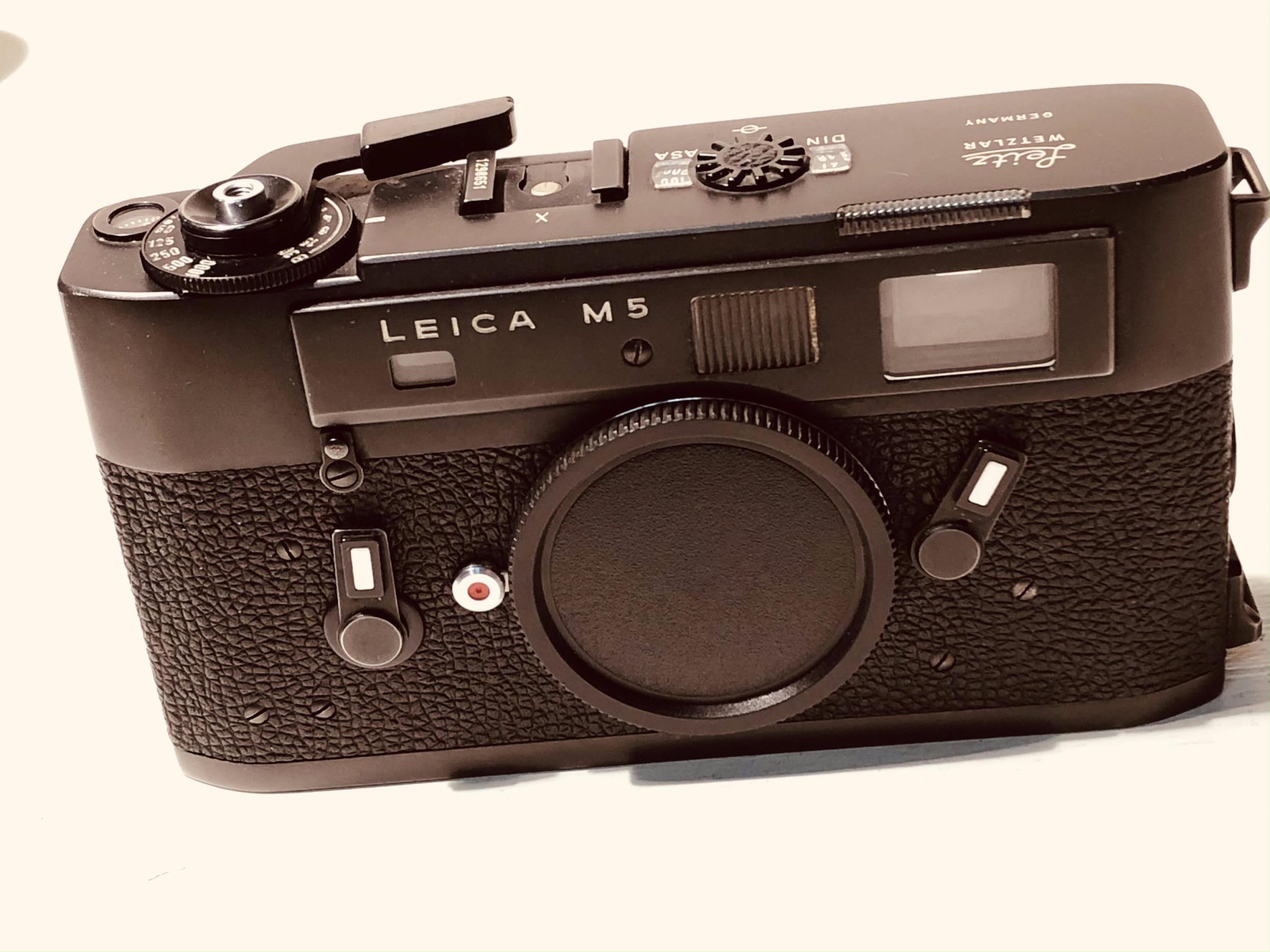 LEICA M5 Black 1298651 LENS