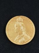 GOLD FIVE SOVEREIGN COIN 1887 QUEEN VICTORIA (PLEASE NOTE THERE ARE TWO SMALL PIERCINGS TO RIM) 39.