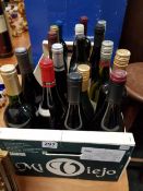 CRATE OF VARIOUS WINES