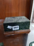 CARVED SPINACH JADE BOX AND LID ON STAND 13CM X 9CM