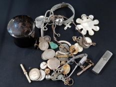 BAG LOT TO INCLUDE SILVER