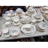 LARGE ROYAL STANDARD DINNER SERVICE