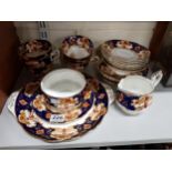 ROYAL ALBERT HEIRLOOM TEASET