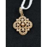 ANTIQUE 15 CARAT GOLD AND SEED PEARL PENDANT