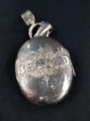 SILVER VICTORIAN LOCKET