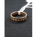 9 CARAT GOLD AND PASTE RING 3.1G