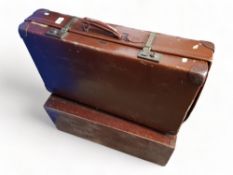 OLD SUITCASE AND WOODEN CASE
