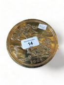 LARGE ROYAL MINT REPLICA SOVEREIGN PAPERWEIGHT
