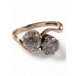 9 CARAT YELLOW GOLD 2 STONE CZ RING