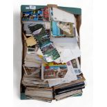 LARGE QUANTITY OF MIXED POSTCARDS