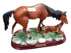 LARGE HORSE & FOAL FIGURE GROUP
