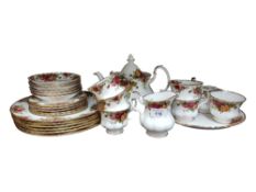 ROYAL ALBERT COUNTRY ROSE TEA SET