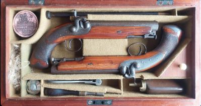 Calderwood of Dublin A Rare Fine Quality Cased Pair of 25-Bore Irish Percussion Officer Pistols