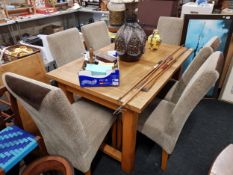 SOLID OAK DINING TABLE & 6 CHAIRS