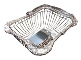 EPNS GEORGIAN STYLE BREAD/CAKE BASKET WITH SWING HANDLE