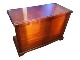 MAHOGANY MID CENTURY OTTOMAN