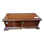 ANTIQUE WOODEN CASKET BOX & KEY