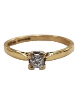 18 CARAT YELLOW GOLD DIMAOND SOLITAIRE RING WITH 0.25 CARAT OF DIAMONDS
