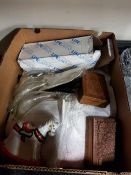BOX LOT OF LINEN & OTHER ITEMS