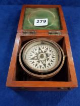 SMALL ANTIQUES SHIPS COMPASS