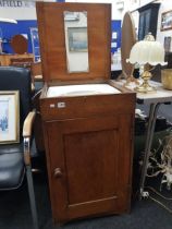 ANTIQUE PORTABLE SINK, POSSIBLY OF A BOAT