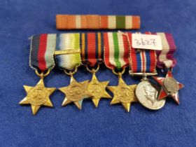 SET OF MINIATURE WAR MEDALS