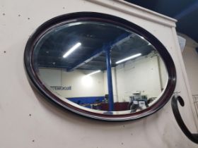 OVAL MIRROR