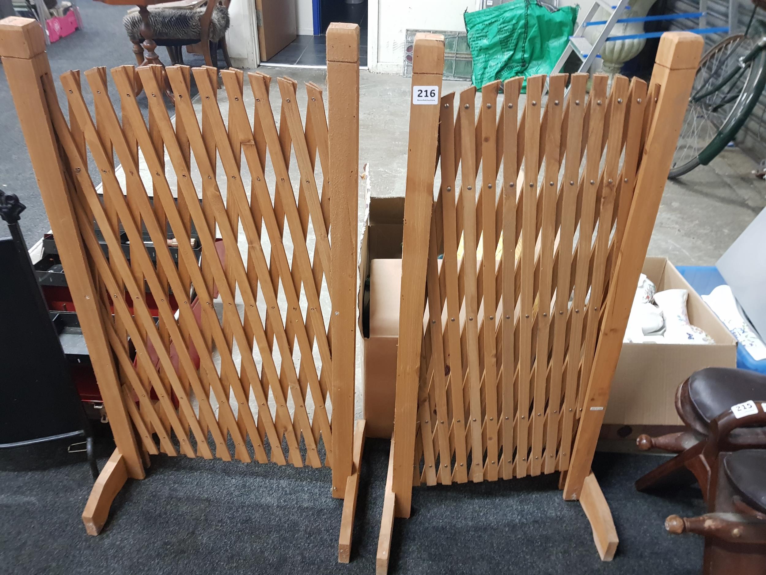 2 PLANT TRELLIS STANDS