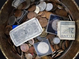 TIN OF GOOD COINS TO INCLUDE SILVER COINS