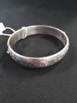 SILVER HINGED BANGLE