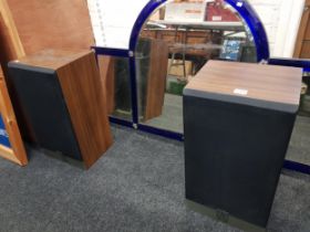 PAIR OF VINTAGE WHARFEDALE SPEAKERS