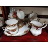 21 PIECE OLD COUNTRY ROSE TEA SET