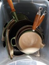 6 PIECES OF GREEN CAST IRON & ENAMEL LE CREUSET COMPLETE WITH SAUCEPAN LIDS