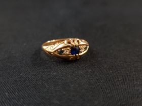 ANTIQUE 18 CARAT GOLD DIAMOND & SAPPHIRE RING