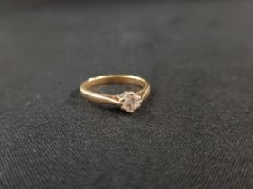 9 CARAT GOLD DIAMOND SOLITAIRE RING WITH 0.25 CARAT OF DIAMOND