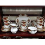 ROYAL ALBERT OLD COUNTRY ROSES TEA SET