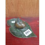 UNUSUAL ANTIQUE HATCHING EGG INKWELL