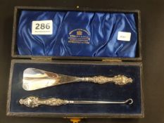CASED SILVER HANDLED SHOE HORN & BUTTON HOOK