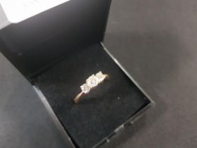 14 CARAT GOLD 3 STONE DIAMOND RING