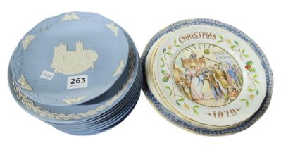 WEDGEWOOD COLLECTORS CHRISTMAS PLATES 1978 - 1988 & OTHERS