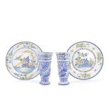 A PAIR OF ENGLISH DELFTWARE CHARGERS 18th century